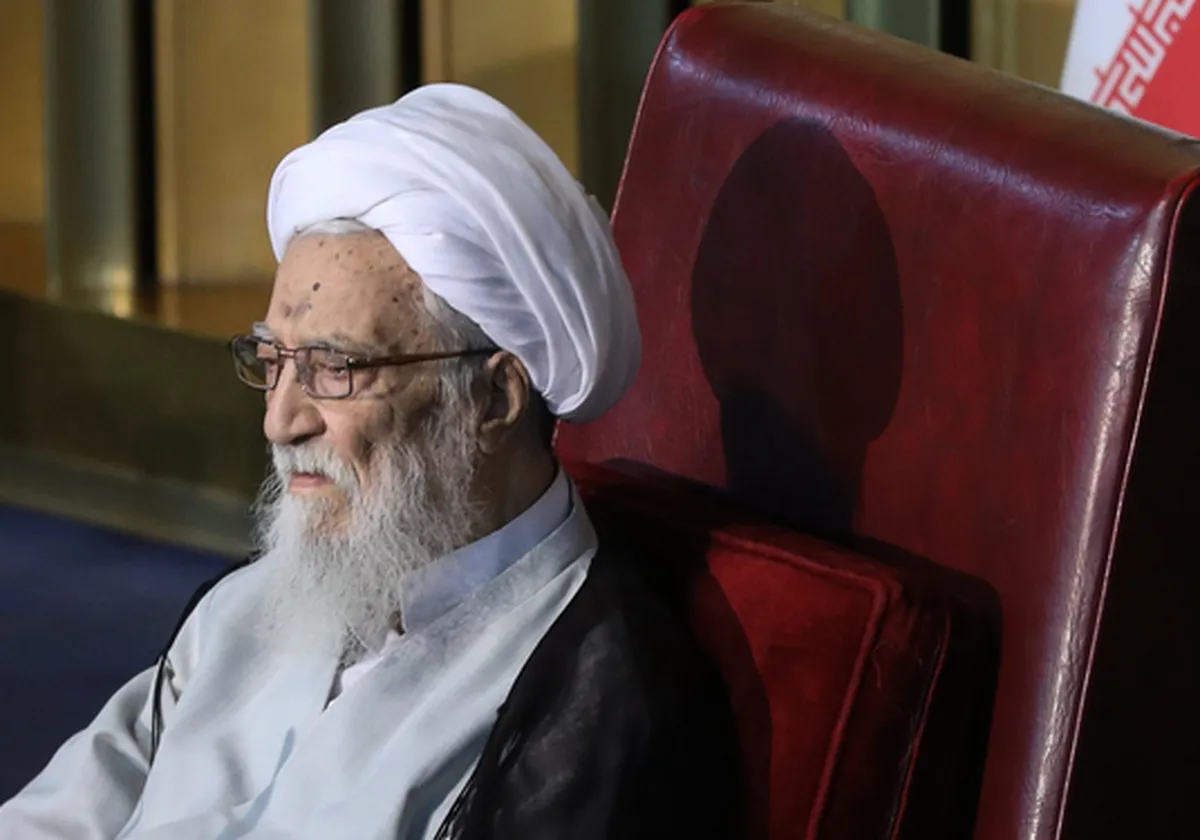 رئیس مجلس خبرگان: قوانینی تصویب کنیم که برای افراد محجبه امتیاز قائل شود