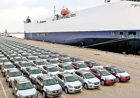 واردات خودرو‌های بالای ۲۵۰۰ سی‌سی به چابهار قانونی شد