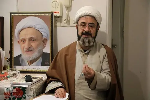 طلبه درمانگاه قم باید سرش را پایین می&zwnj;انداخت