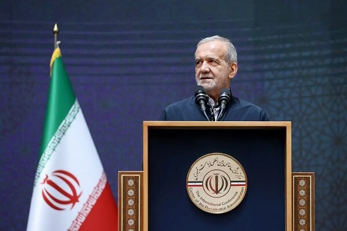 متخصص مهم است، نه هم‌جناح بودن!