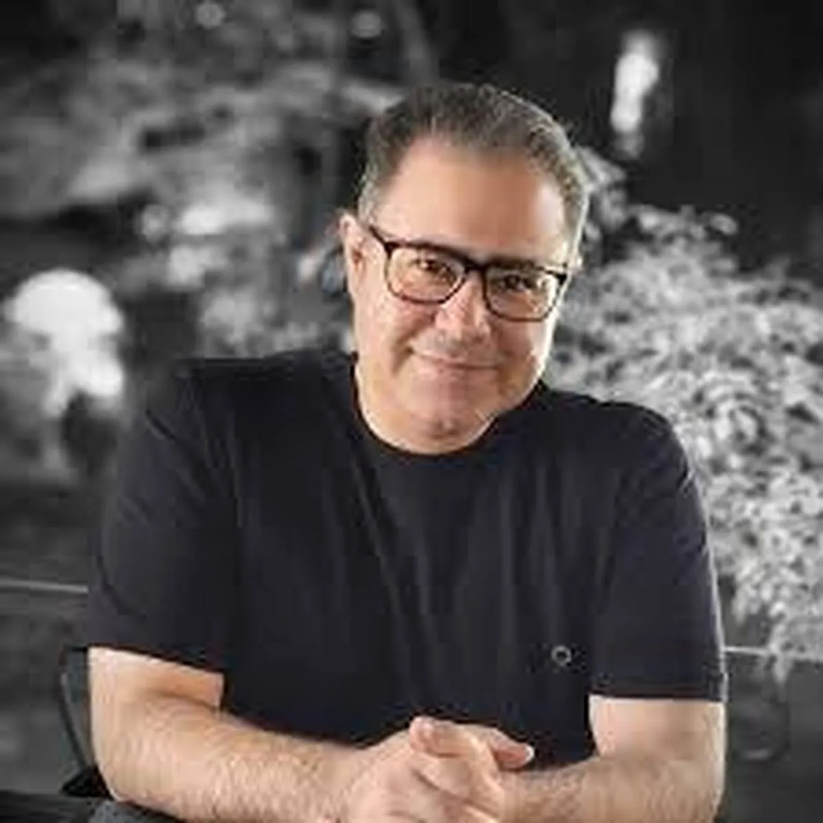 جایگاه علمی و مدیریتی دکتر عارف ارزشمند و قابل احترام