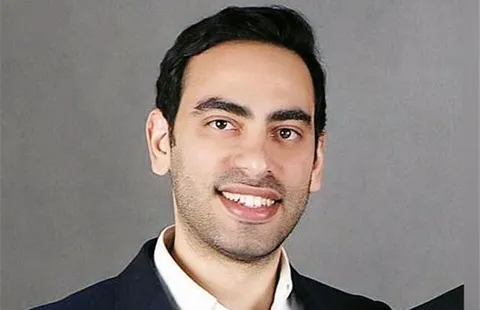 تأثیر سیاست بر اقتصاد و چالش‌های پیش‌رو