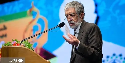 لزوم دخالت زنان در تصمیم&zwnj;گیری&zwnj;های سیاسی