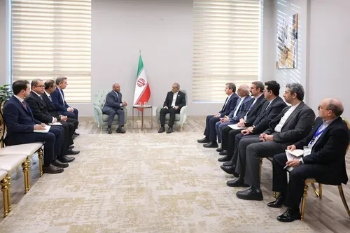 پزشکیان: ایجاد صندوق سرمایه&zwnj;گذاری مشترک گامی موثر برای تحقق اهداف سازمان دی ۸ است