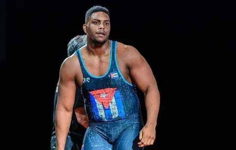 شوک یک کشتی‌گیر به تیم ملی