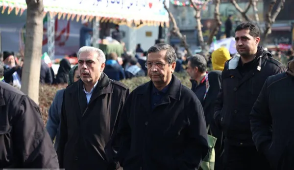 عبدالناصر همتی، وزیر امور اقتصادی و دارایی

