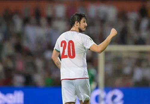 آزمون در جمع ۲۰ گلزن برتر جهان در عرصه بین&zwnj;المللی