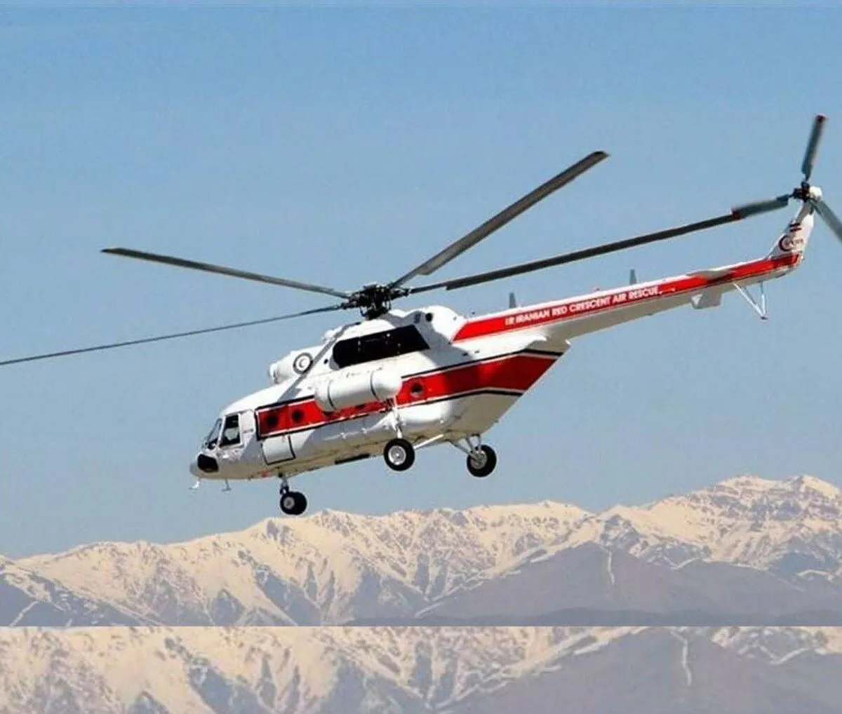 بالگرد هلال‌احمر در اشترانکوه سقوط کرد؛ دو نفر جان باختند