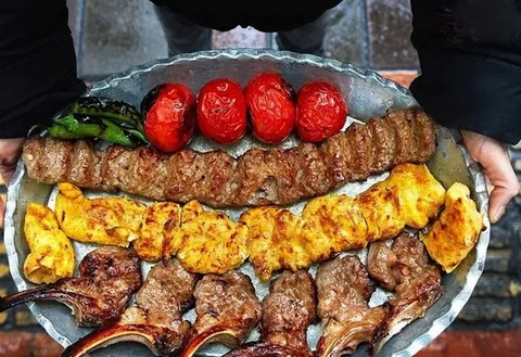۶ سیخ کباب ۱.۵۰۰.۰۰۰ تومان!