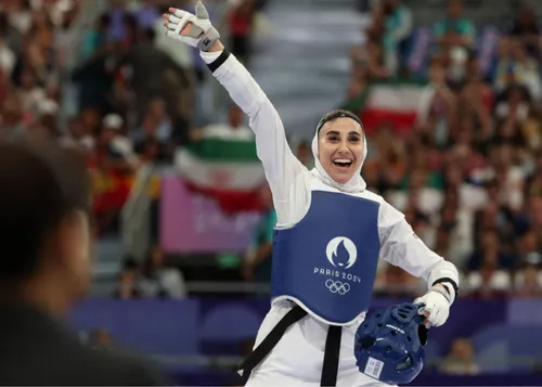 ناهید در پاریس درخشید و ماه مجلس شد