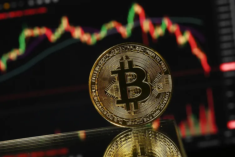 قیمت بیت کوین، امروز سه‌شنبه ۳۱ شهریور ۱۴۰۵ صعودی است!