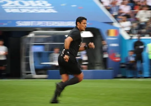 اهدای مدال و عکس یادگاری ترامپ و فغانی