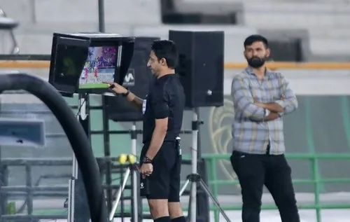 برگزاری بازی پرسپولیس و استقلال با کمک داور ویدئویی تائید شد