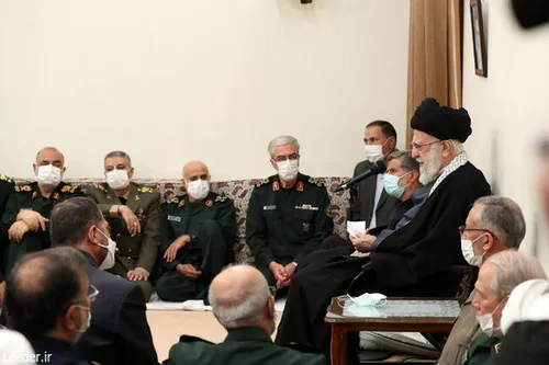 دیدار جمعی از فرماندهان ارشد نیرو&zwnj;های مسلح با رهبر انقلاب