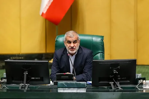 نیکزاد: اختلاف ایران و آمریکا بنیادین است و حل نخواهد شد