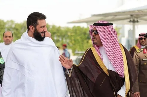 حاج جولانی در کنار همسرش اعمال حج به جا آورد!