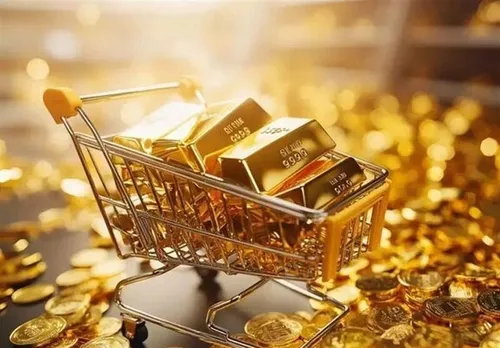 در هیچ کجای دنیا طلای آب شده در اختیار مردم قرار نمی‌گیرد