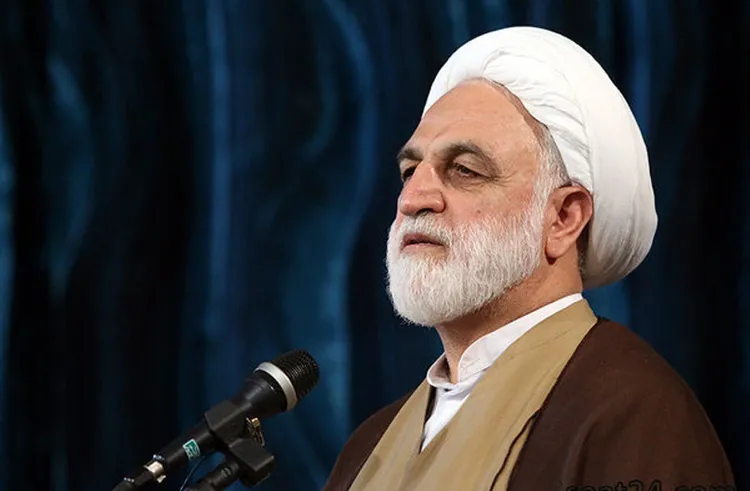محسنی اژه‌ای در نماز جمعه دهلی!