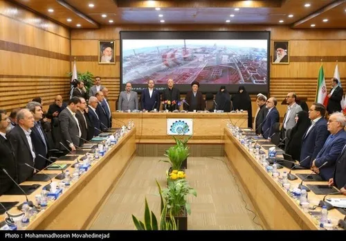 دختران شهید رئیسی در یک مراسم