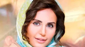 فوتسال بازی کردن الناز شاکردوست در کنار خواهرش + فیلم