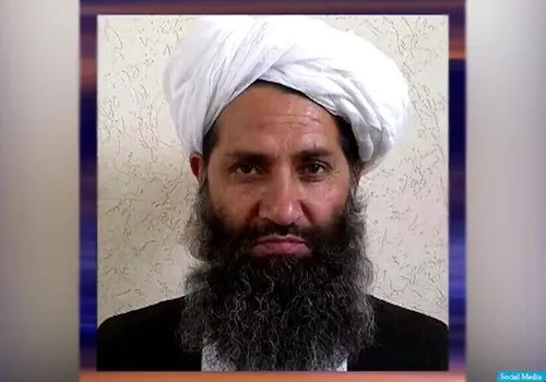 (ویدئو) دلیل شوکه‌کننده پلیس طالبان برای طراحی ماشین پلیس بدون در!