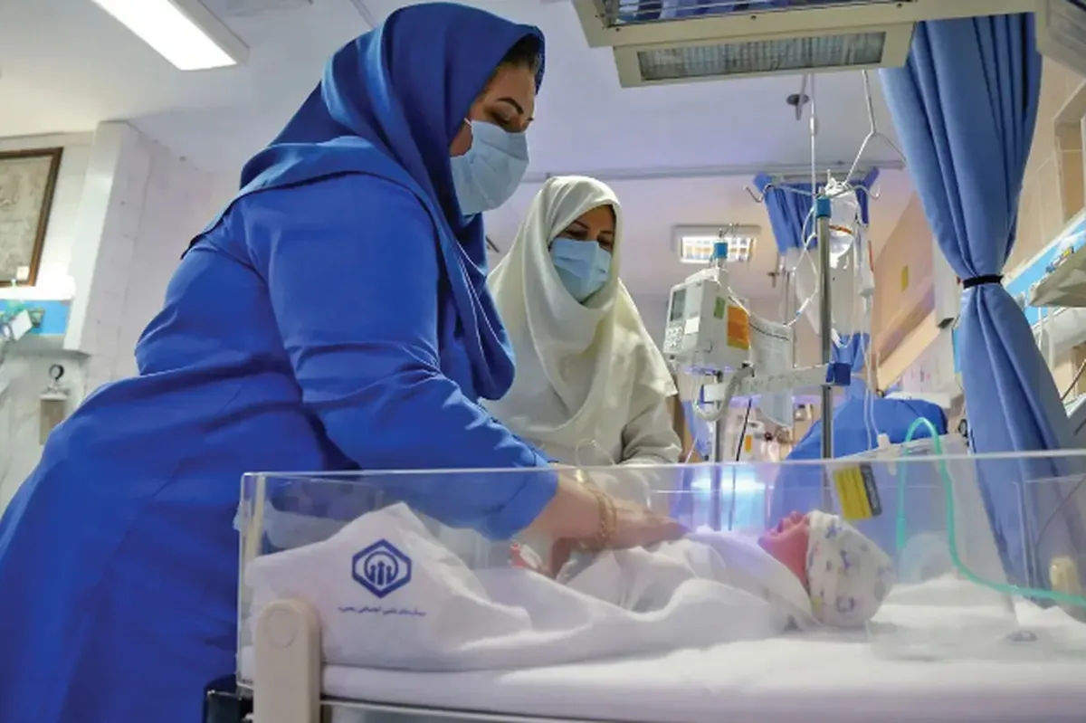 اسراییل به پادگان‌ها حمله می‌کند ولی کودکان و نوزادان در خانه‌ها می‌میرند!