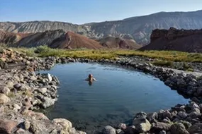 تنی بزنیم به چشمه‌های معدنی آبگرم سمنان
