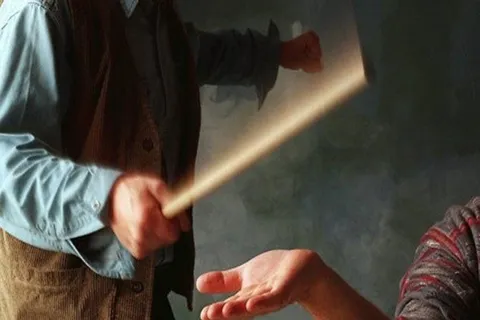 حکم معلم متخلف روستای کرجو سنندج صادر شد