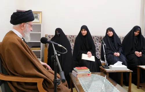 زینب سلیمانی چه نامه&zwnj;ای به رهبر انقلاب نوشتند؟