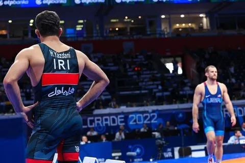 مصاف یزدانی و تیلور قبل از فینال