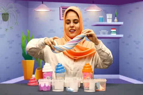 آموزش ساخت اسلایم در کلاس‌های تابستانه فیلیمو مدرسه