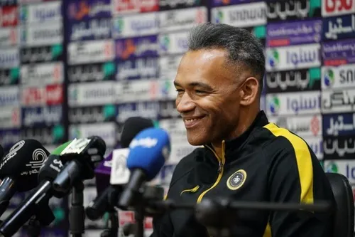 وضعیت مورایس با سپاهان مشخص شد