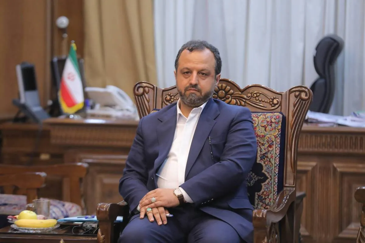 ارائه شناسه یکتای مجوز در مواجهه با استعلام مأموران کافی است