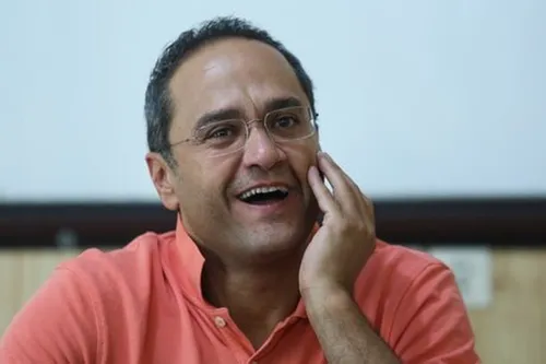 ترسیدن رامبد جوان لحظه بد شدن حال شرکت‌کننده خندوانه +فیلم