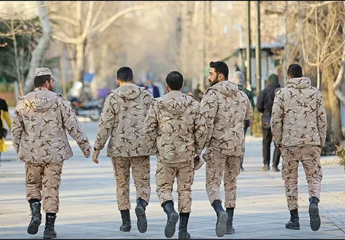 ناخدا صمدی از فلسفه یک گلوله اضافه می‌گوید