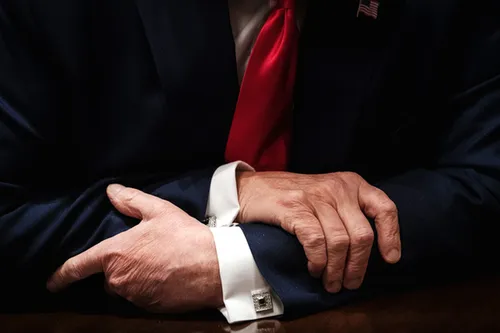 ترامپ دوباره با دست&zwnj;های بسته و تفکرات بسته&zwnj;تر وارد کاخ سفید شد؟