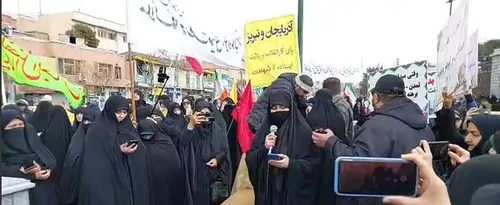 زنجیره حجاب و عفاف به دور مجلس تنیده!