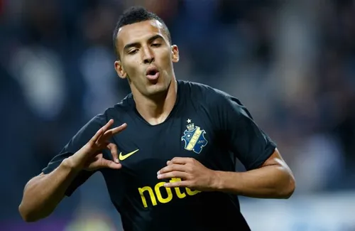 پرسپولیس بدون اطلاع گل&zwnj;محمدی با باهویی بست