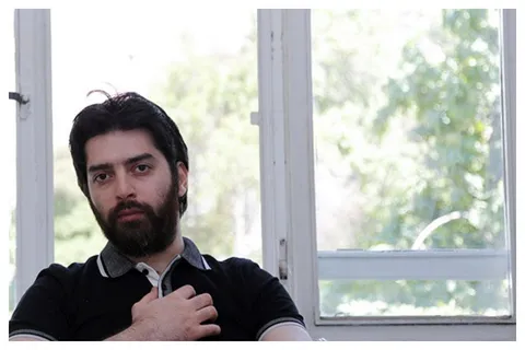 بامداد بیات روی دوش حامی و مانی رهنما تشییع شد + فیلم