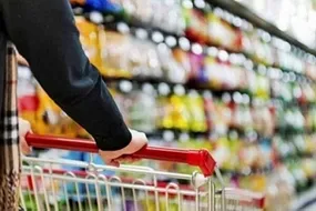 حقوق ماهانه یک کارگر برای خرید کدام اقلام کفاف می‌دهد؟ +اینفوگرافی