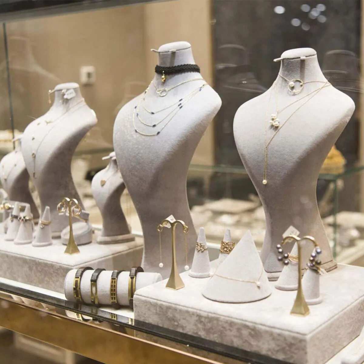 قیمت جدید طلا و سکه ۷ اردیبهشت ۱۴۰۴