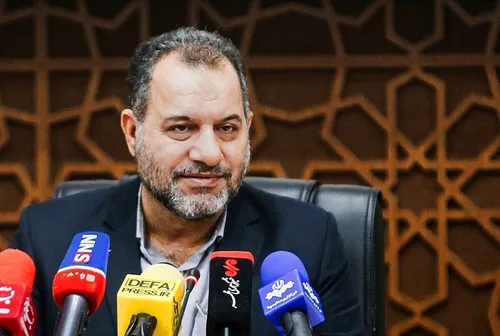 زنجیره حجاب و عفاف به دور مجلس تنیده!