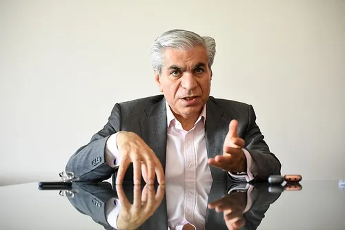 چرا بعد از رئیس جمهورشدن پزشکیان، نرخ ارز کاهش یافت؟