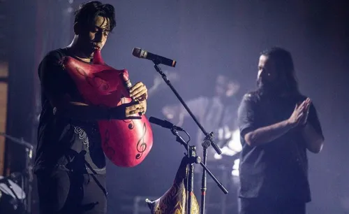 زنان پلیس کره شمالی مانکن‌هایی که حق ازدواج ندارند! + فیلم