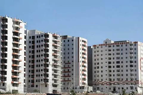 دولت کُند و گران مسکن می‌سازد