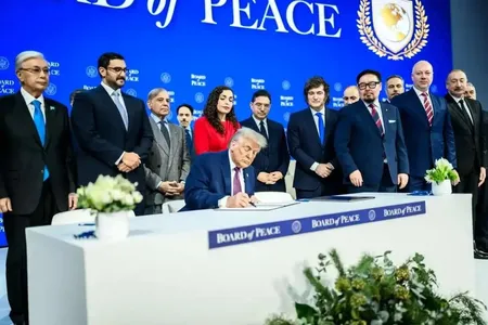 ترامپ: تا ده روز آینده دربار‌ی حمله به ایران تصمیم نهایی مشخص میشود