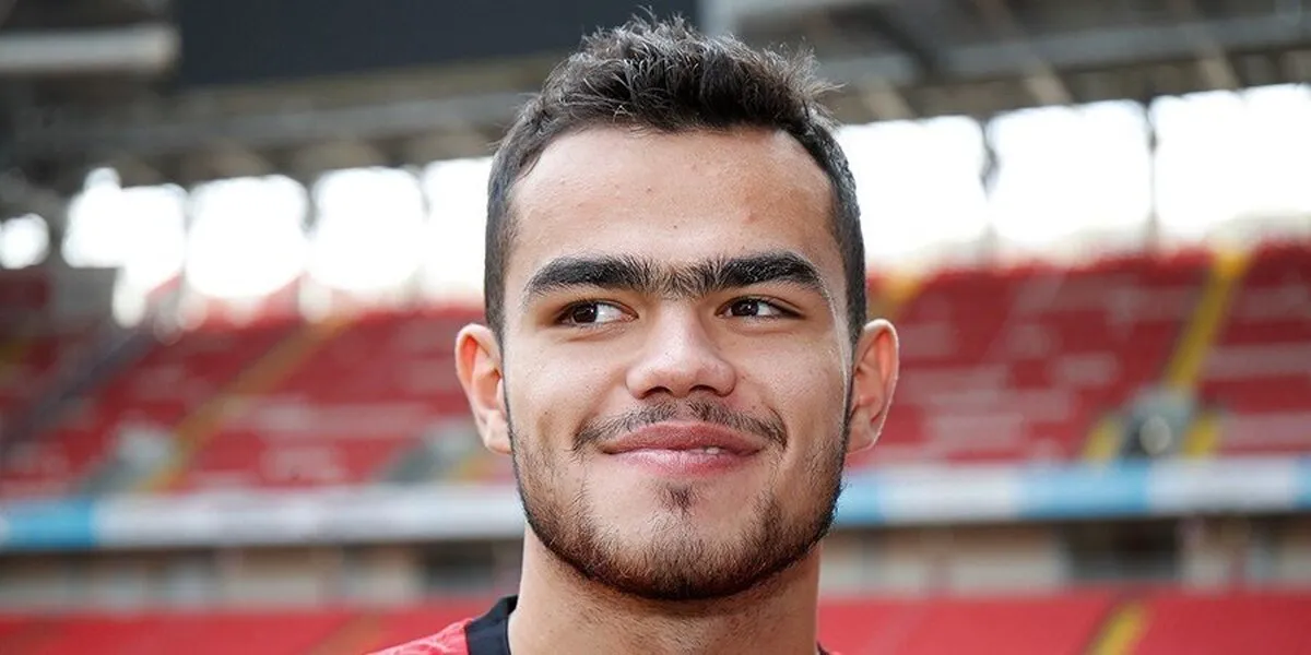 رقم نجومی قرارداد ستاره ازبک با پرسپولیس