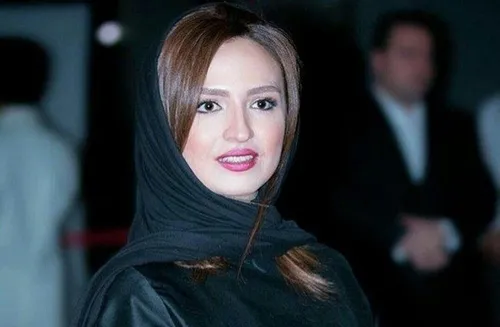 تصویر مریم کاویانی در کنار مادرش