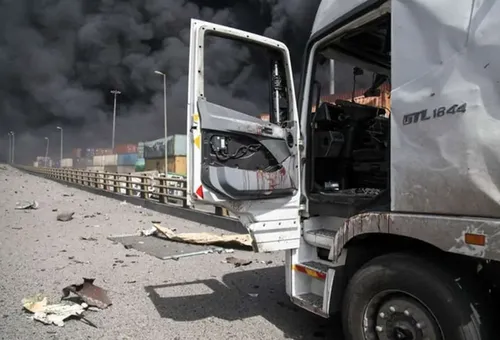 خاکسپاری ۲ جانباختهٔ حادثهٔ بندر شهید رجایی