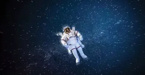 مرگ در فضا چطور سخت‌تر است یا در زمین؟